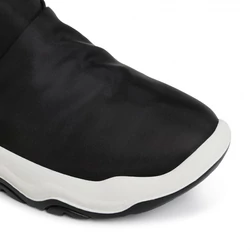 Kép 5/5 - Primigi Gore-tex vízálló bundás bokacsizma, fekete-fehér, 30-35.