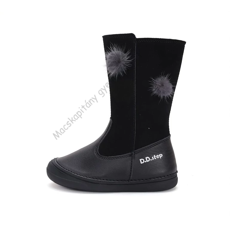 D.D.Step bundás csizma, fekete, bojtos, 32-37.